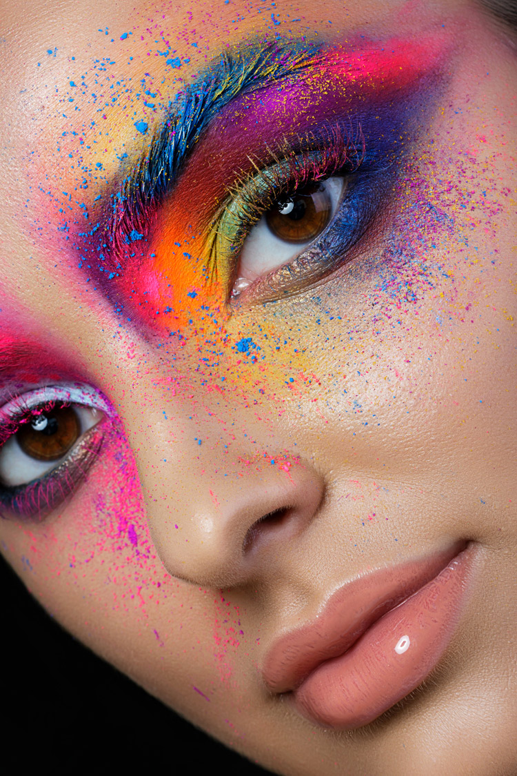 8 Pro Photographers Share Their Best Makeup Tips — Experiment with New Concepts