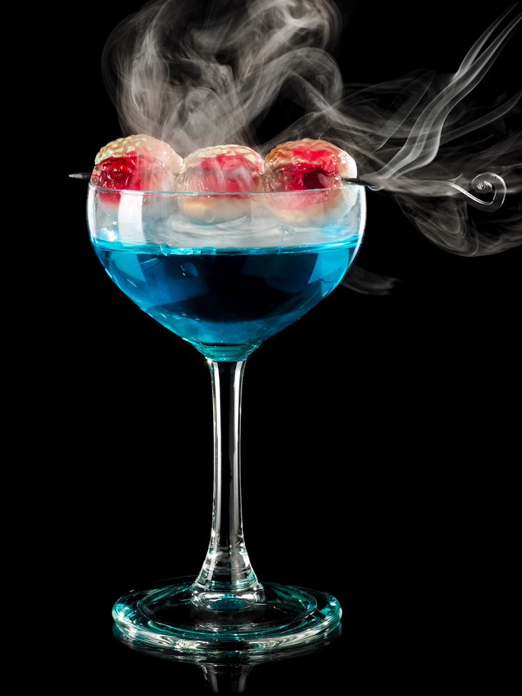 Cocktail Photography Tips: Capturing Steam, Bubbles, and Condensation