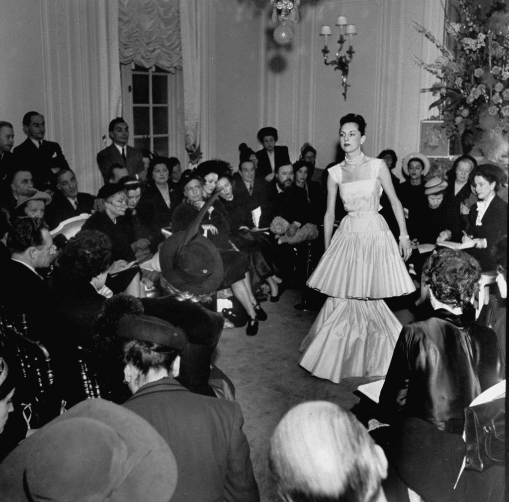 christian dior first fashion show